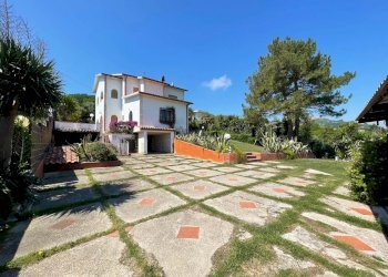 Villa Silvi - foto 3