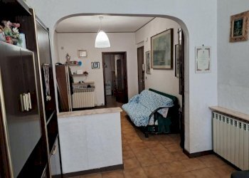 Quadrilocale Savona (zona Centro) - foto 5