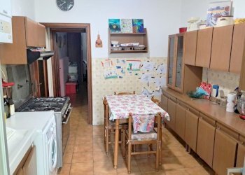 Quadrilocale Savona (zona Centro) - foto 6