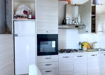 Three-room apartment Via Stelloni Levante, Calderara di Reno - photo 4