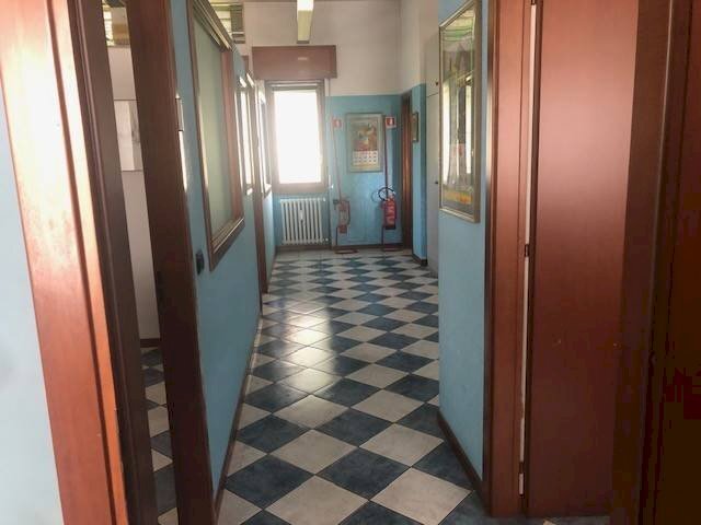 Interno palazzo - Ufficio via Dante Alighieri, 116, Pioltello - foto 3