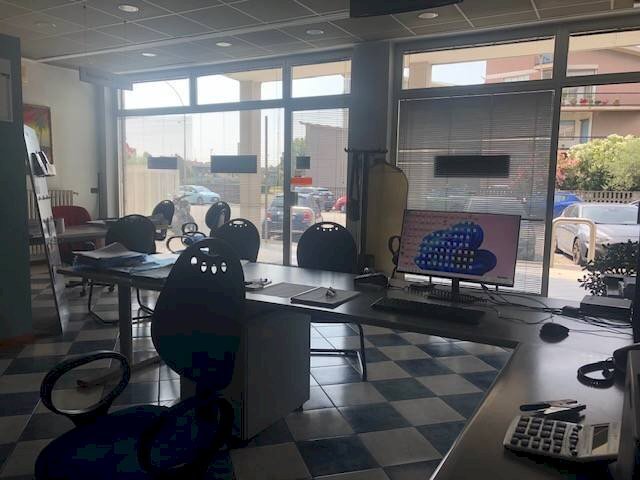 Interno non residenziale - Ufficio via Dante Alighieri, 116, Pioltello - foto 1