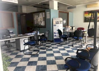 Interno non residenziale - Ufficio via Dante Alighieri, 116, Pioltello - foto 1