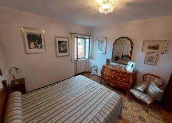 Camera da letto - Quadrilocale Località Ternano, Valbrevenna - foto 47