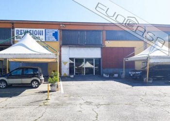 Capannone Via Circonvallazione 17, Bricherasio - foto 1