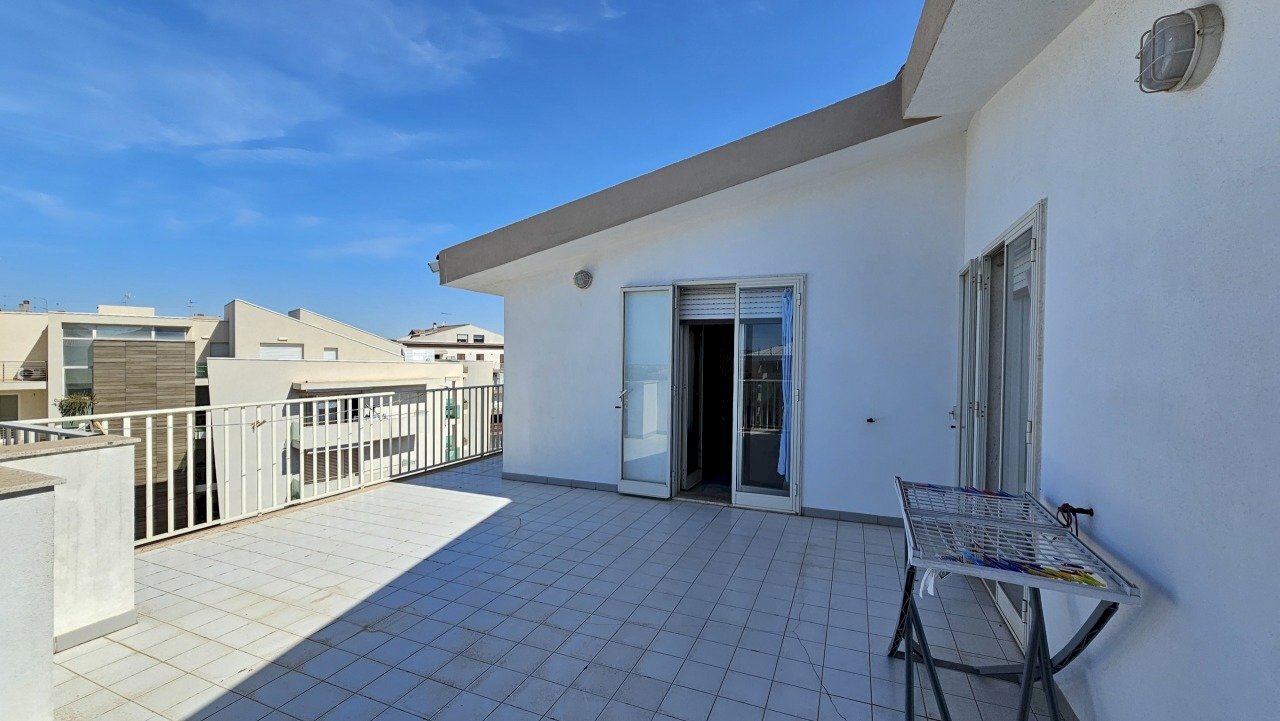 1.jpg - Quadrilocale Via Sacro Cuore 18383, Modica - foto 3