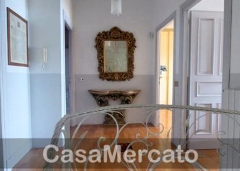 dis6.jpg - Villa Via Piemonte Boni, Castel Gandolfo - foto 25