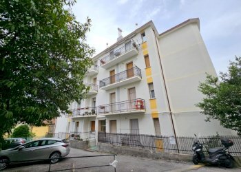 Stabile (3).jpg - Appartamento SALITA SERRA RICCO 3, Genova - foto 1