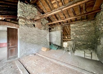 Independent house Fazione grangia, Traves - photo 35