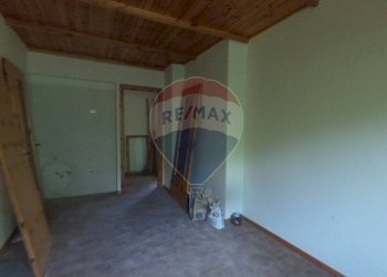 Two-room apartment regione 
 Brosso, TO, Brosso - photo 9
