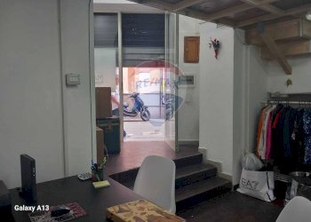 Locale Commerciale Via V. Emanuele III, Casalnuovo di Napoli - foto 15