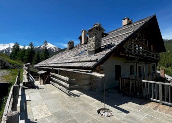 Zona - Trilocale Frazione Thures, 4, Cesana Torinese - foto 3