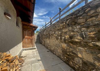 Giardino - Trilocale Frazione Thures, 4, Cesana Torinese - foto 12