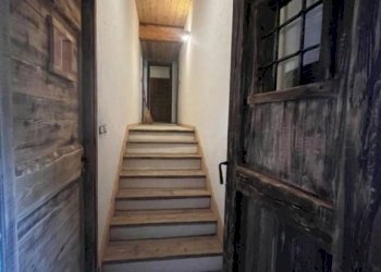 Interno palazzo - Trilocale Frazione Thures, 4, Cesana Torinese - foto 18