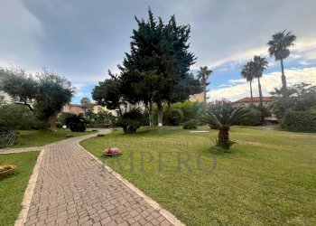 esterno - Bilocale Corso Italia 100, Bordighera - foto 2