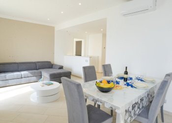 Via Verdi logo-42.jpg - Trilocale Via Aurelia 20, Vado Ligure - foto 4