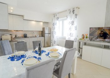 Via Verdi logo-46.jpg - Trilocale Via Aurelia 20, Vado Ligure - foto 5