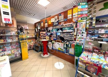 IMMAGINE02-ink.jpeg - Tabaccheria Faenza - foto 2