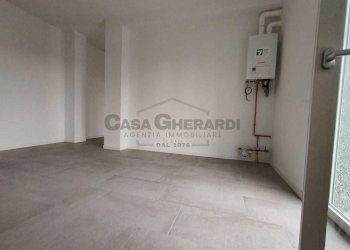 WhatsApp Image 2025-08-26 at 09.41.28.jpeg - Trilocale Via Cesare Baldi 8, Almenno San Salvatore - foto 5