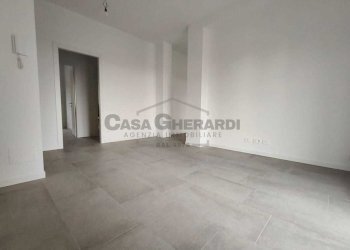 WhatsApp Image 2025-08-26 at 09.41.29.jpeg - Trilocale Via Cesare Baldi 8, Almenno San Salvatore - foto 9