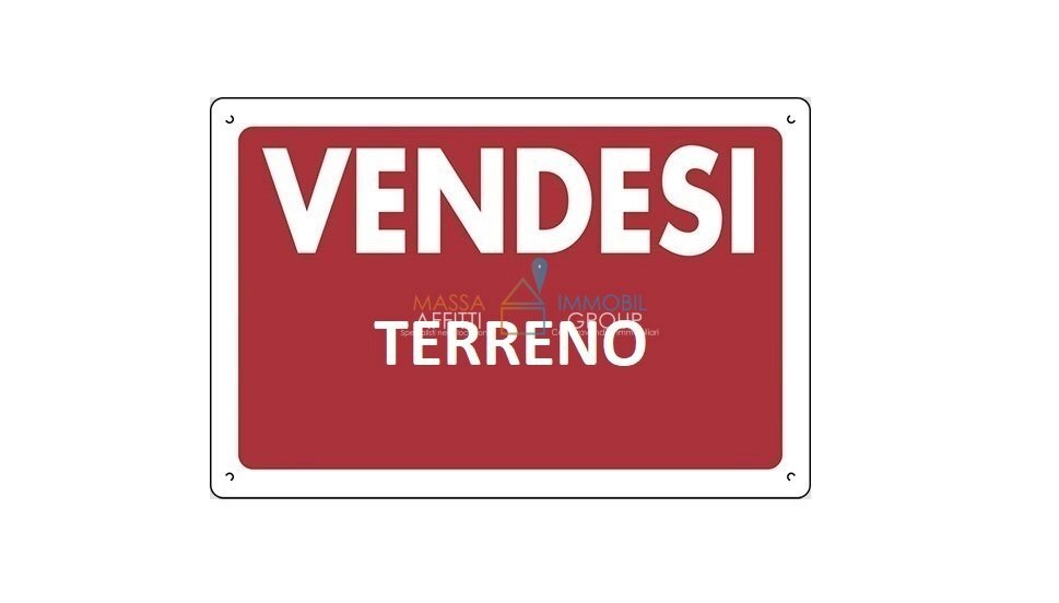 VENDESI TERRENO.jpg - Terreno agricolo Via Due Madonne 52, Massa - foto 1