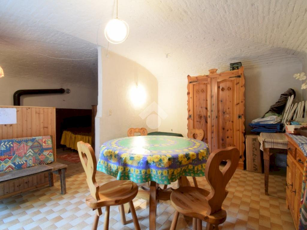One-room apartment Frazione Toffoz, Montjovet - photo 3