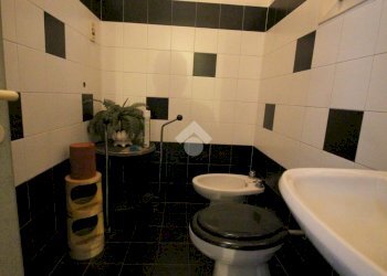 Three-room apartment Via Togliatti Palmiro, Rho - photo 27