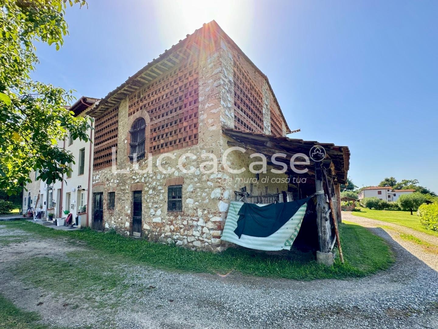 Rustic Lucca (neighborhood Vicopelago) - photo 1
