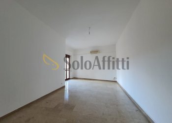 20260423_165349.jpg - Appartamento Catanzaro - foto 3