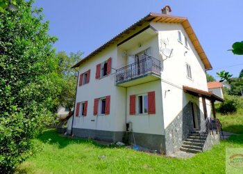 DSCF3684.JPG - Casa indipendente Via Faiallo 109, Urbe - foto 1