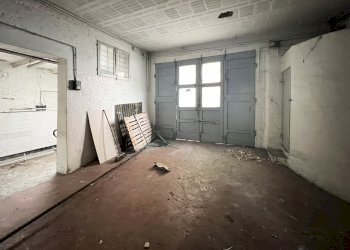 garage.JPG - Appartamento Reggio nell'Emilia - foto 8