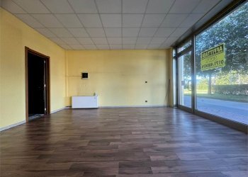 Negozio via fratelli silvestro 1, frazione Madonna dell'Olmo, Cuneo - foto 3