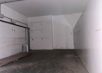 Negozio via fratelli silvestro 1, frazione Madonna dell'Olmo, Cuneo - foto 8