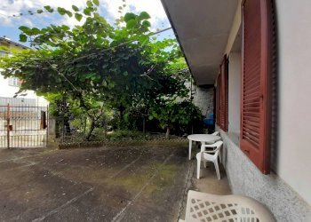 Giardino - Casa indipendente via Ginnasio, Ponte in Valtellina - foto 5