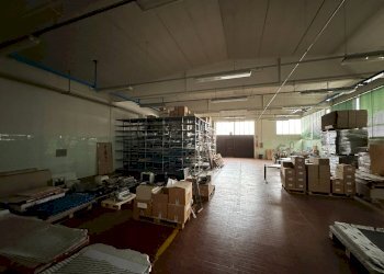 Capannone Calderara di Reno - foto 1