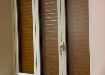 Balcone - Shop via Torino, Aosta - photo 24