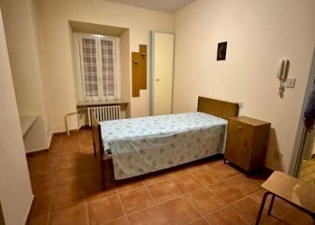 Camera da letto - Shop via Torino, Aosta - photo 43