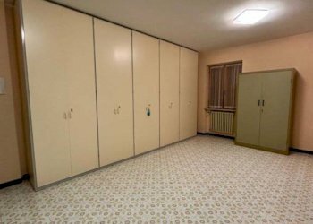 Stanza arredata - Shop via Torino, Aosta - photo 49