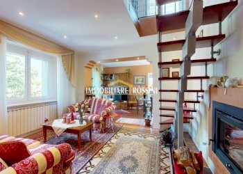 soggiorno - Villa via Ponte Tresa, 22, Cadegliano-Viconago - foto 6