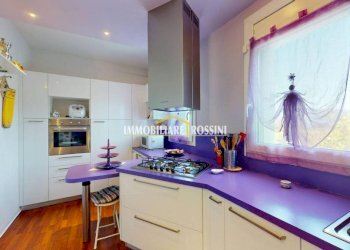 cucina - Villa via Ponte Tresa, 22, Cadegliano-Viconago - foto 15