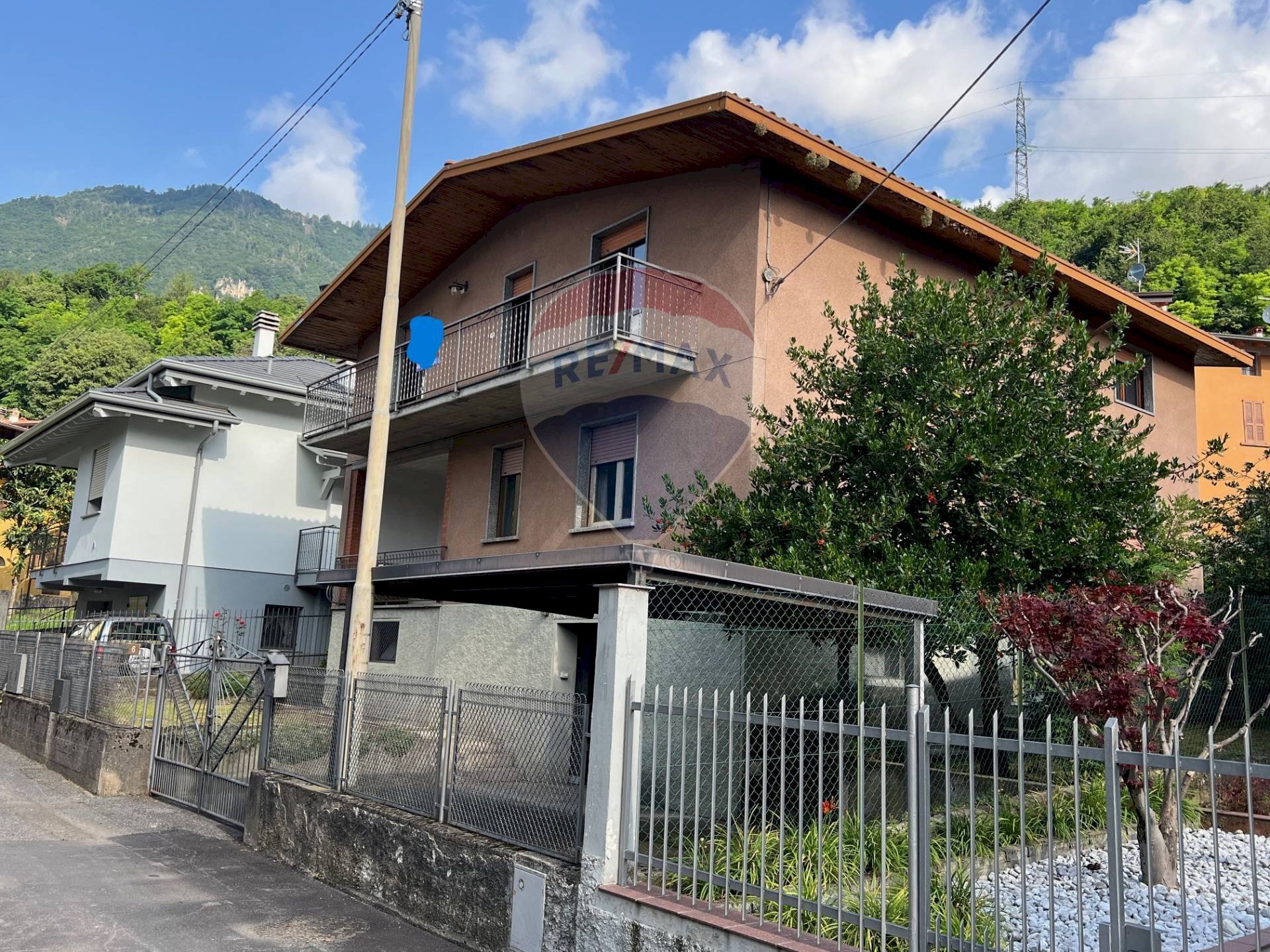 Casa indipendente via enrico fermi, Costa Volpino - foto 1