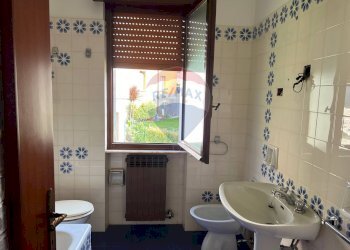 Casa indipendente via enrico fermi, Costa Volpino - foto 15