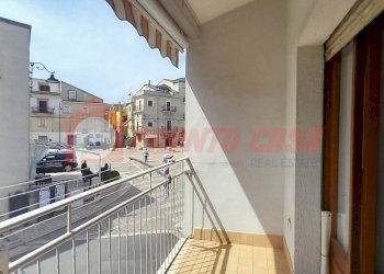 Trilocale Via Nazario SAURO, Ischitella - foto 12