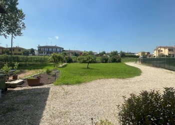 Casa indipendente Bagnolo San Vito - foto 3