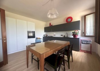 Casa indipendente Bagnolo San Vito - foto 13