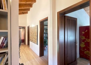 Casa indipendente Bagnolo San Vito - foto 26