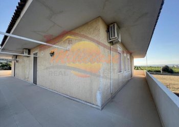 8744dfa7-405d-4862-a5a5-c5c5c0a8b2aa.jpeg - Casa indipendente Strada Spinagallo, Siracusa - foto 13