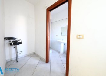 locale commerciale - Commercial Premises Corso Vittorio Emanuele II 196, Taranto - photo 6