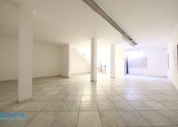 locale commerciale - Commercial Premises Corso Vittorio Emanuele II 196, Taranto - photo 11
