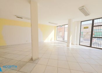 locale commerciale - Commercial Premises Corso Vittorio Emanuele II 196, Taranto - photo 17